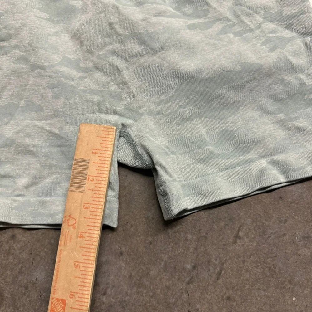 AYBL camo seamless